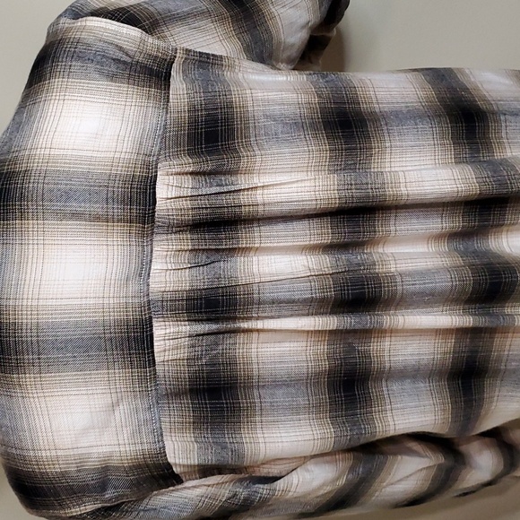 Soft Comy Flannel Plaid Shirt, Casual Chic - Picture 8 of 10